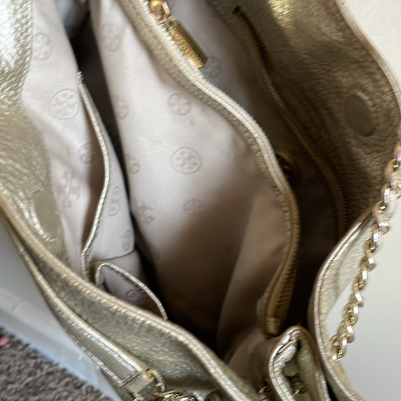 Gold Tory Burch Handbag 👜 - Picture 9 of 17